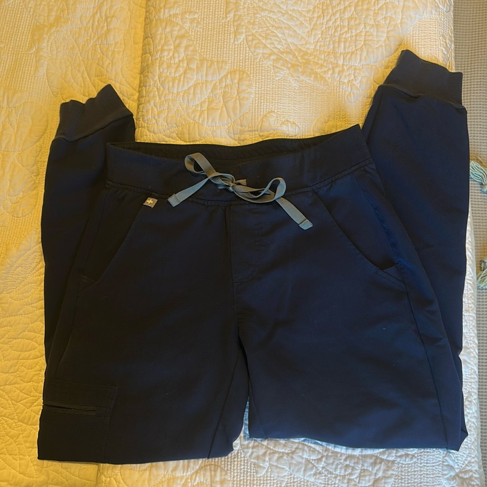 Figs jogger scrub pant navy